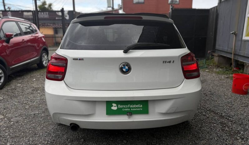BMW 114i 2015 lleno