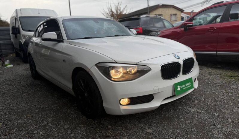 BMW 114i 2015 lleno