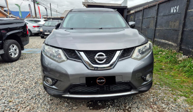 NISSAN X-TRAIL 4X2 2017 lleno