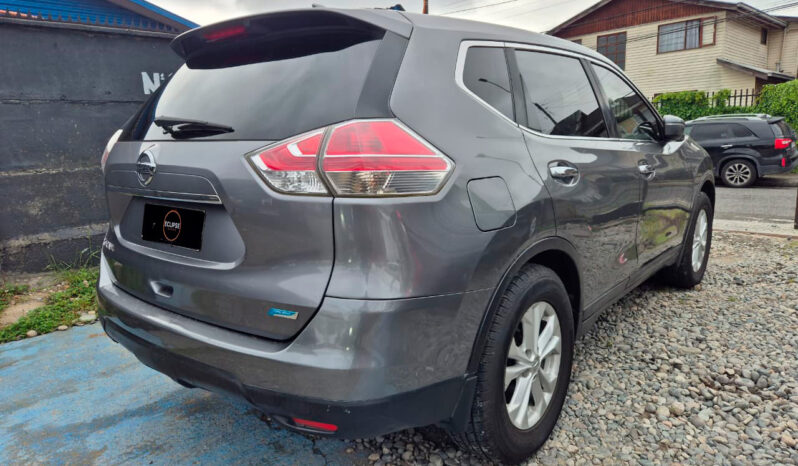 NISSAN X-TRAIL 4X2 2017 lleno