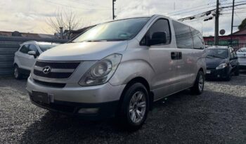 HYUNDAI H1 2010 lleno