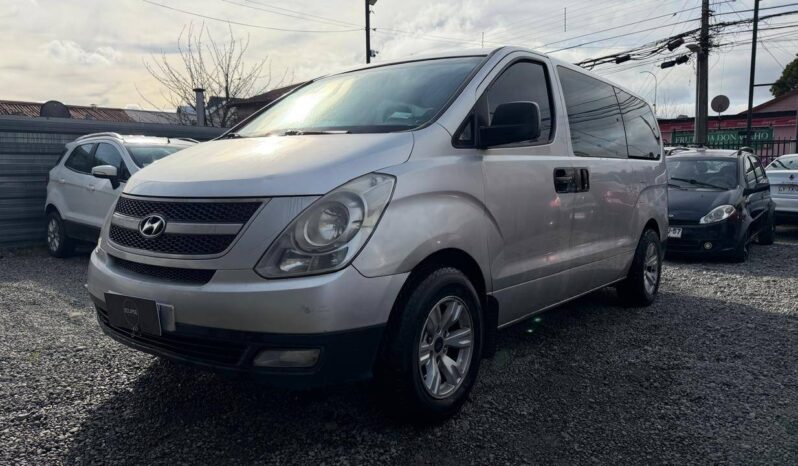 HYUNDAI H1 2010 lleno