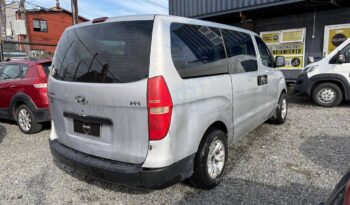HYUNDAI H1 2010 lleno