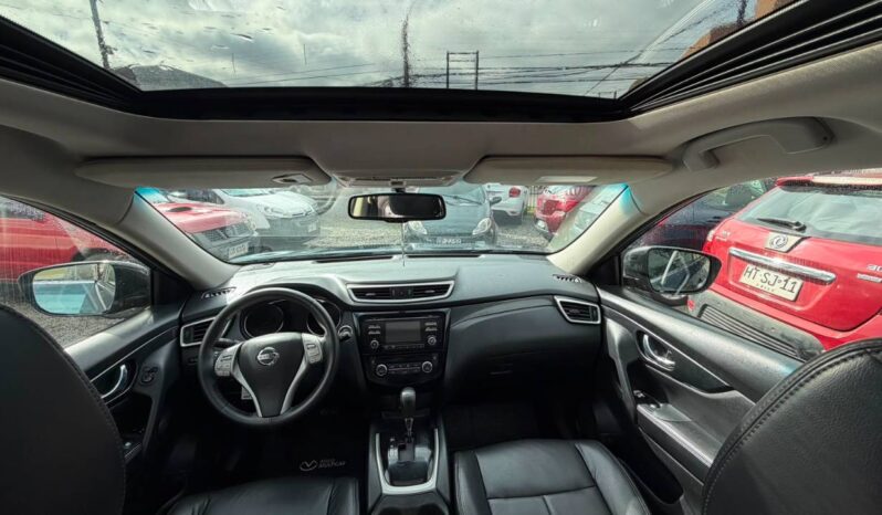 NISSAN X-TRAIL 2016 lleno